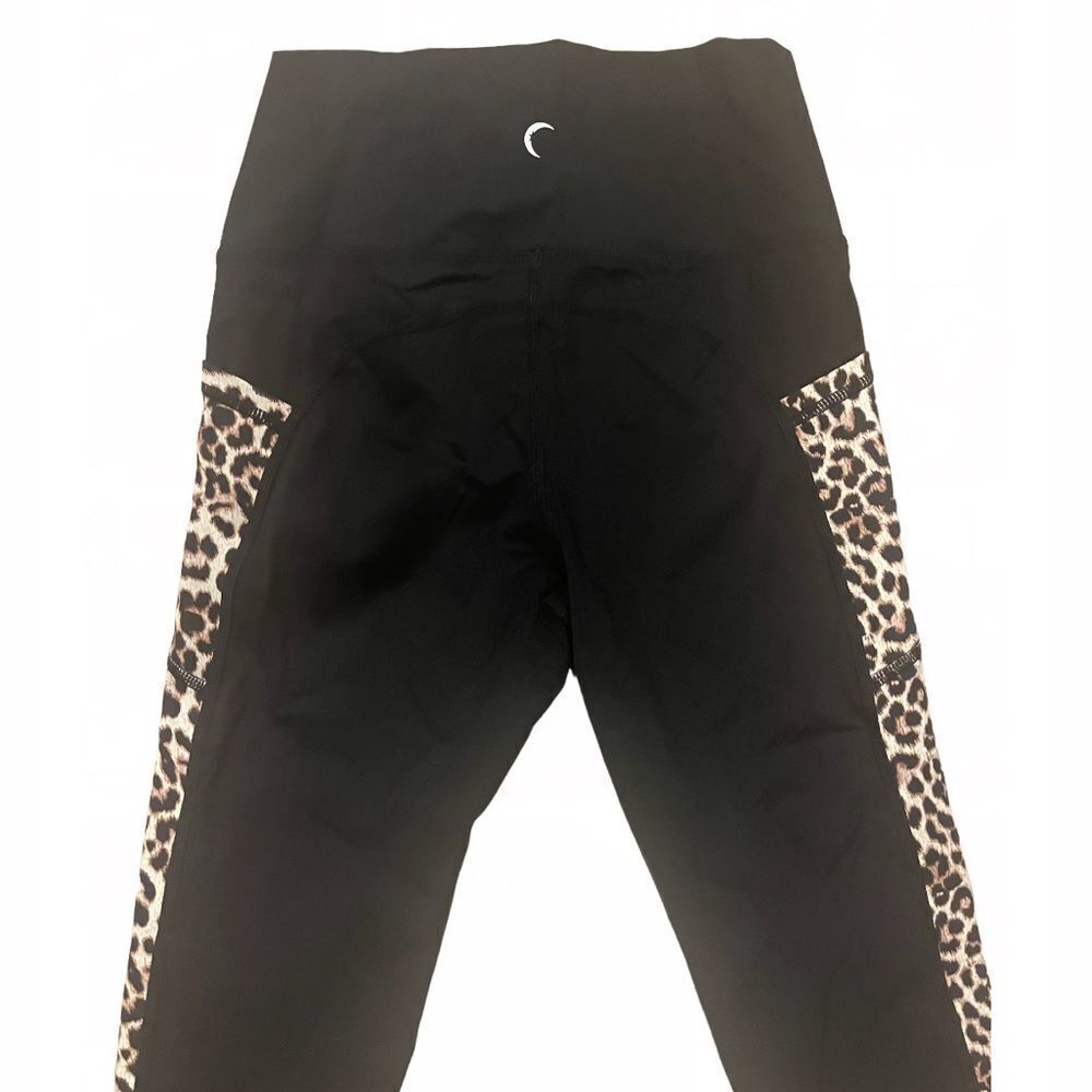 ZYIA LEGGINGS WOMENS SIZE 4 ANIMAL PRINT - Picture 5 of 6